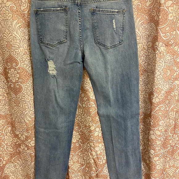 Fashion Nova Jeans - Picture 2 of 3